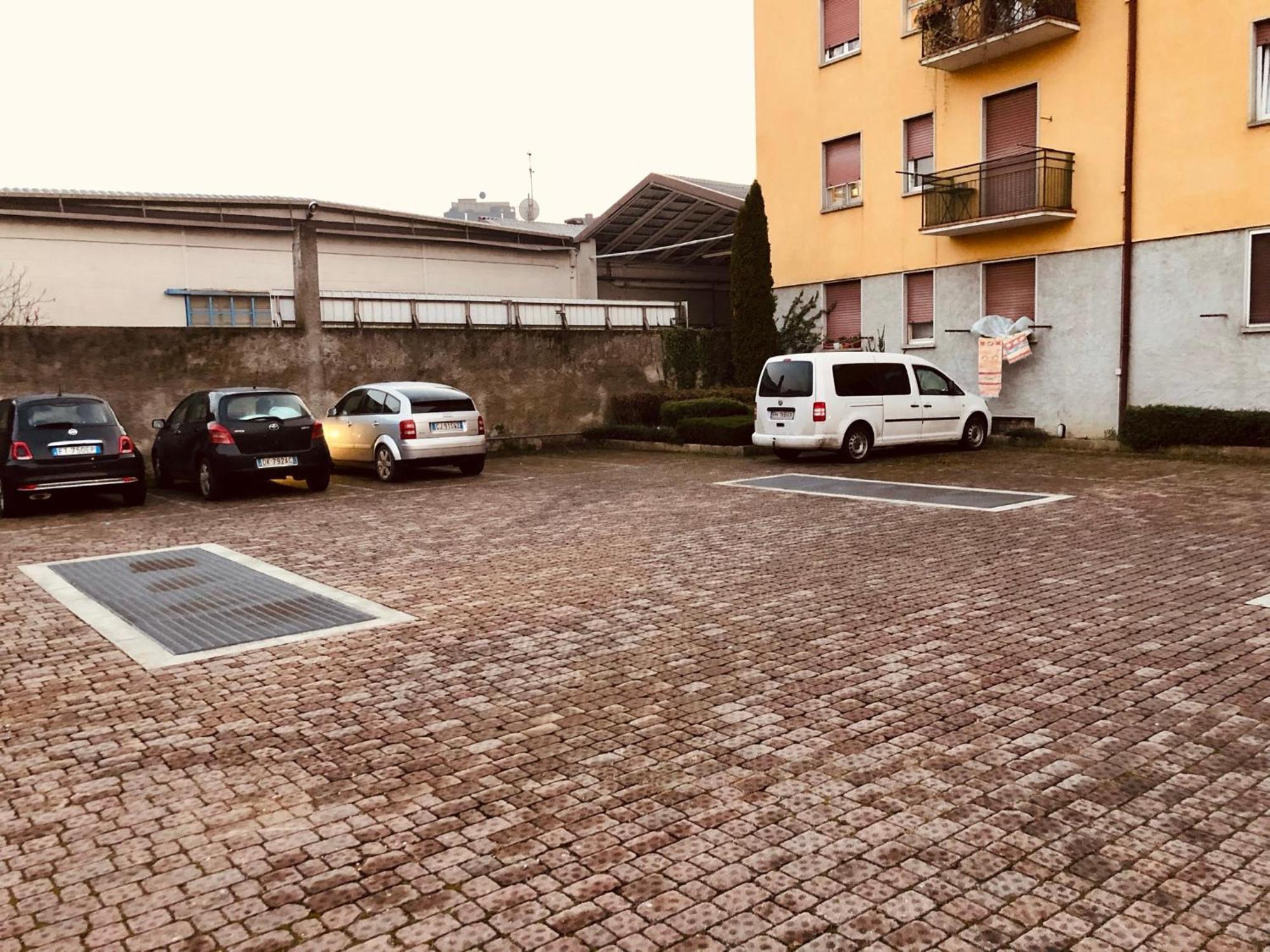 Bergamo Easy Airport Private Parking 아파트 외부 사진